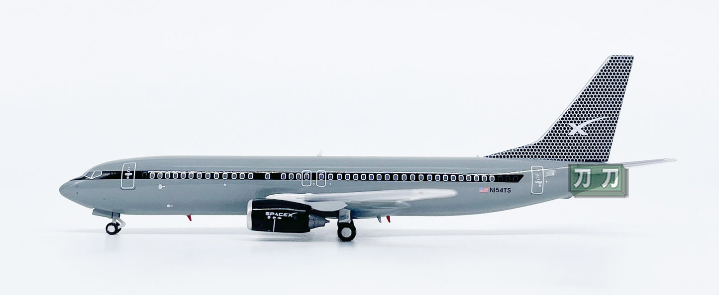 1:400 Panda SpaceX BOEING 737-800 Passenger Airplane Diecast Aircraft Model