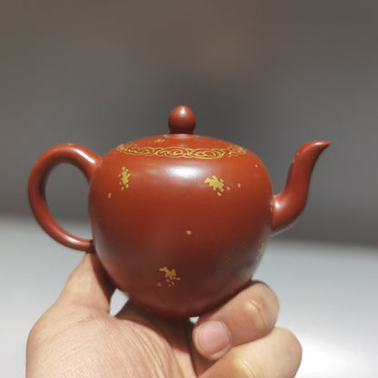 Chinese Yixing Zisha Clay Handmade Exquisite Teapot （描金美人肩壶 低款：孙成兰 )