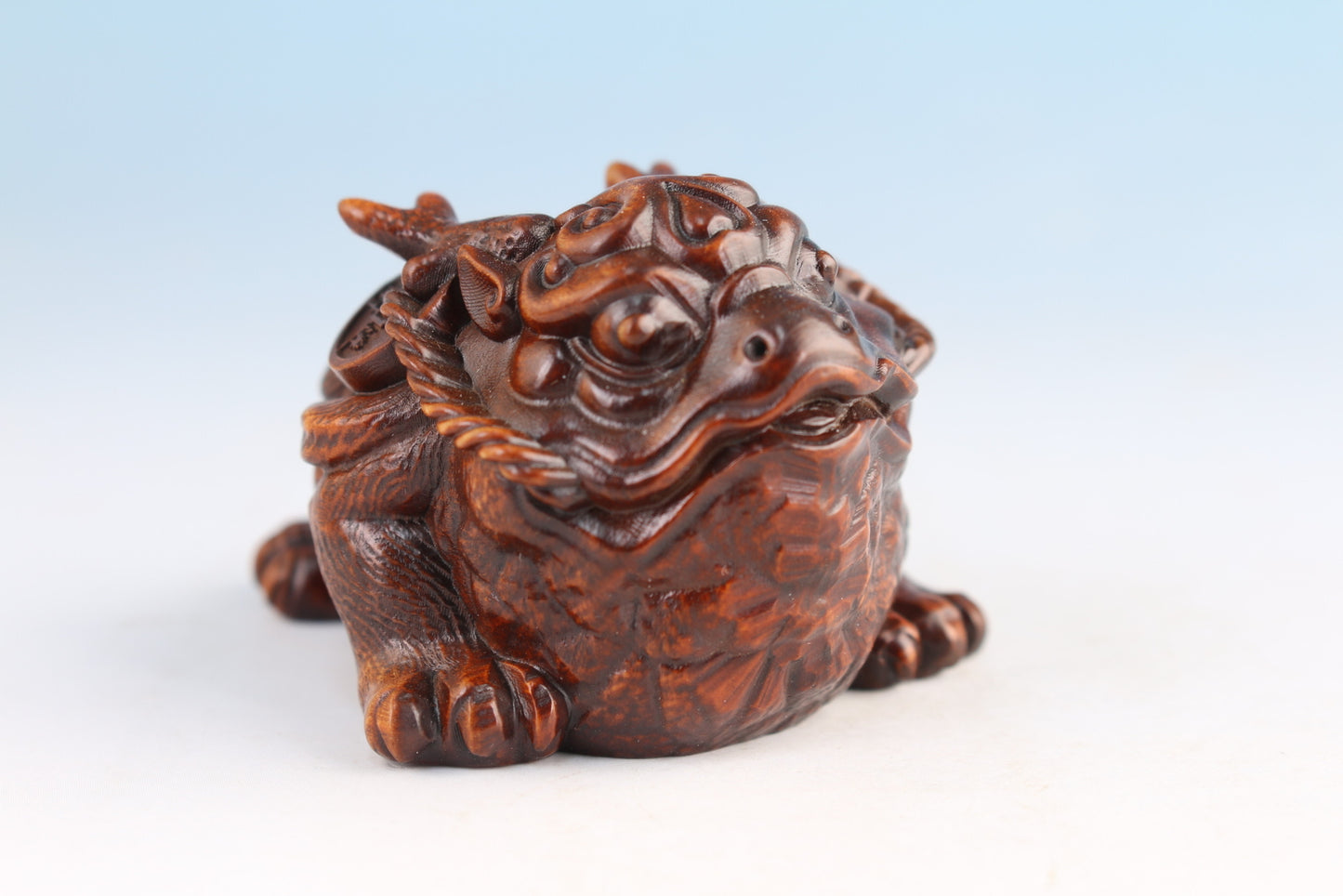 chinese boxwood jinchan fortune frog statue figure Tea pet Art Gift table deco