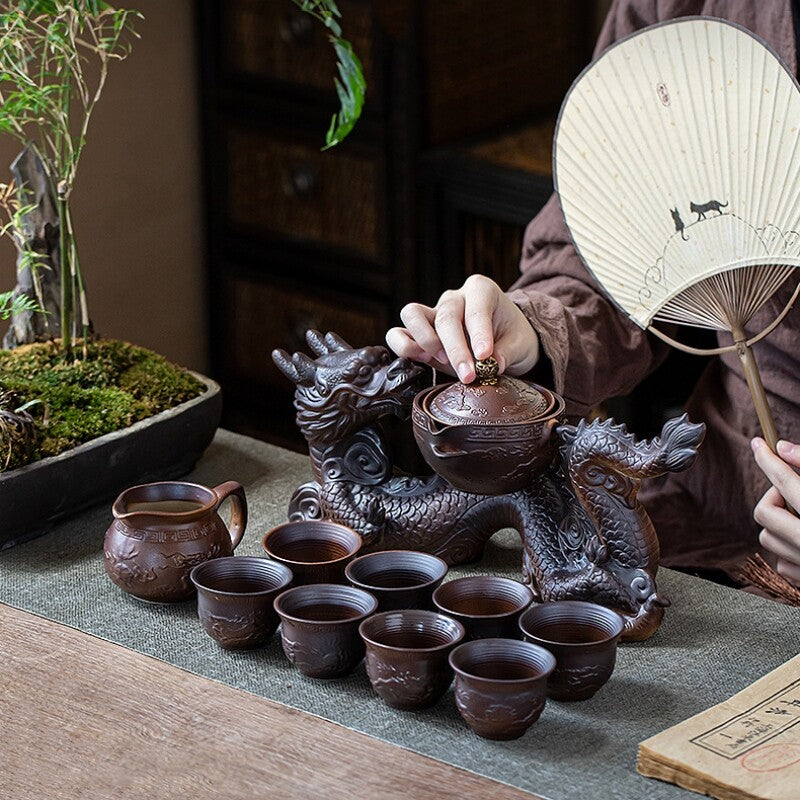 Half Automatic Tea Set Ceramic Dragon Design Gaiwan Matching Pitcher Tea Cups