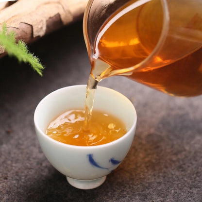 2003 Kong Ming Shan Pressed Qizi Cake of Yiwu Classic Tea Puerh Puer Raw 357g