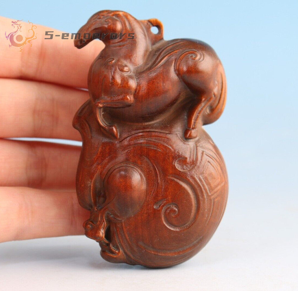 old boxwood hand carved horse Figure statue netsuke collectable gift hand piece