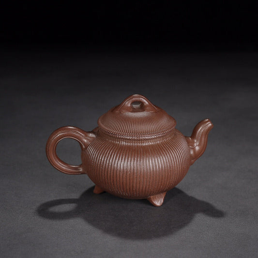 Chinese Yixing Zisha Clay Handmade Exquisite Teapot （英雄 底款：顾景舟）