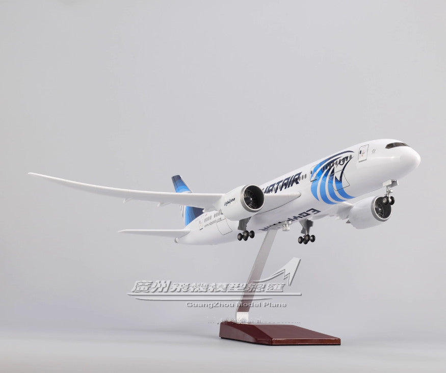 1:130 43CM EGYPTAIR BOEING 787 Passenger Plane Landing Gear Resin Aircraft Model