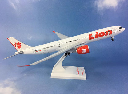 32CM 1:200 Risesoon Lion Air AIRBUS A330-900 Airplane ABS Plastic Aircraft Model