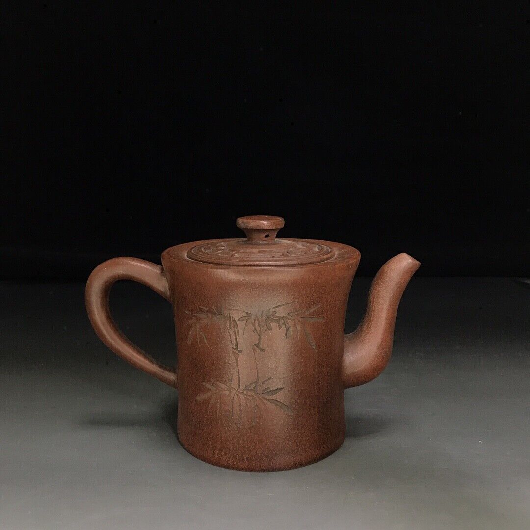 Chinese Yixing Zisha Clay Handmade Exquisite Teapot （奖杯壶 底款：邵景南））