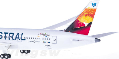 1:200 32CM Hogan AIR AUSTRAL BOEING 787-9 Passenger Airplane ABS Plastic Model