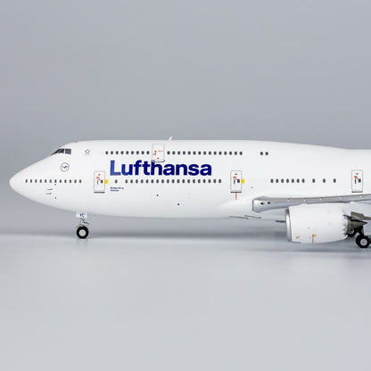 1:400 NGmodels Lufthansa Boeing 747-8 Passenger Airplane Diecast Plane Model