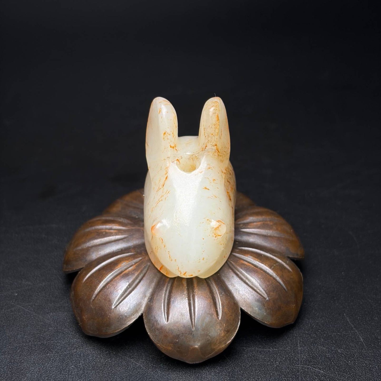 Certified Natural Hetian Jade Hand-carved Exquisite Rabbit Statues 31341