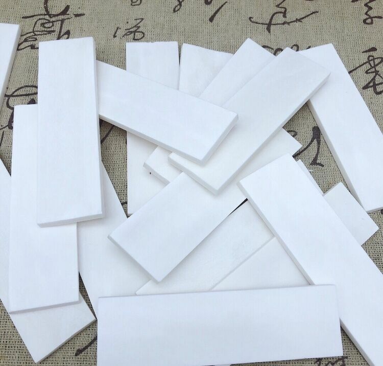 10pcs Various Sizes Natural Buffalo Bone Flat Blank Slice Description