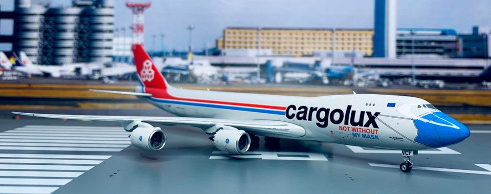 1:400 Phoenix Cargolux BOEING 747-8F Airfreighter Diecast Aircraft Plane Model