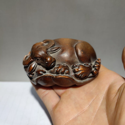 Chinese Old Boxwood hand carved wooden african statues decor statue cattle gift