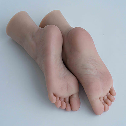 A Pair Feet Big Female Model Vein Tasting Version Platinum Silicone Adult Model