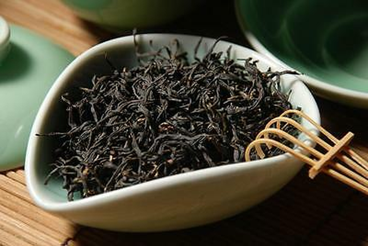 250g Lapsang Black Tea High Quality Wuyi Chinese Red Tea Lowering Blood Pressure