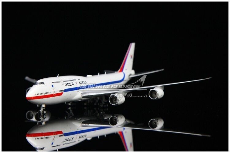 1:400 JC Wings KOREA BOEING 747-8 Airplane Diecast Aircraft Plane Model