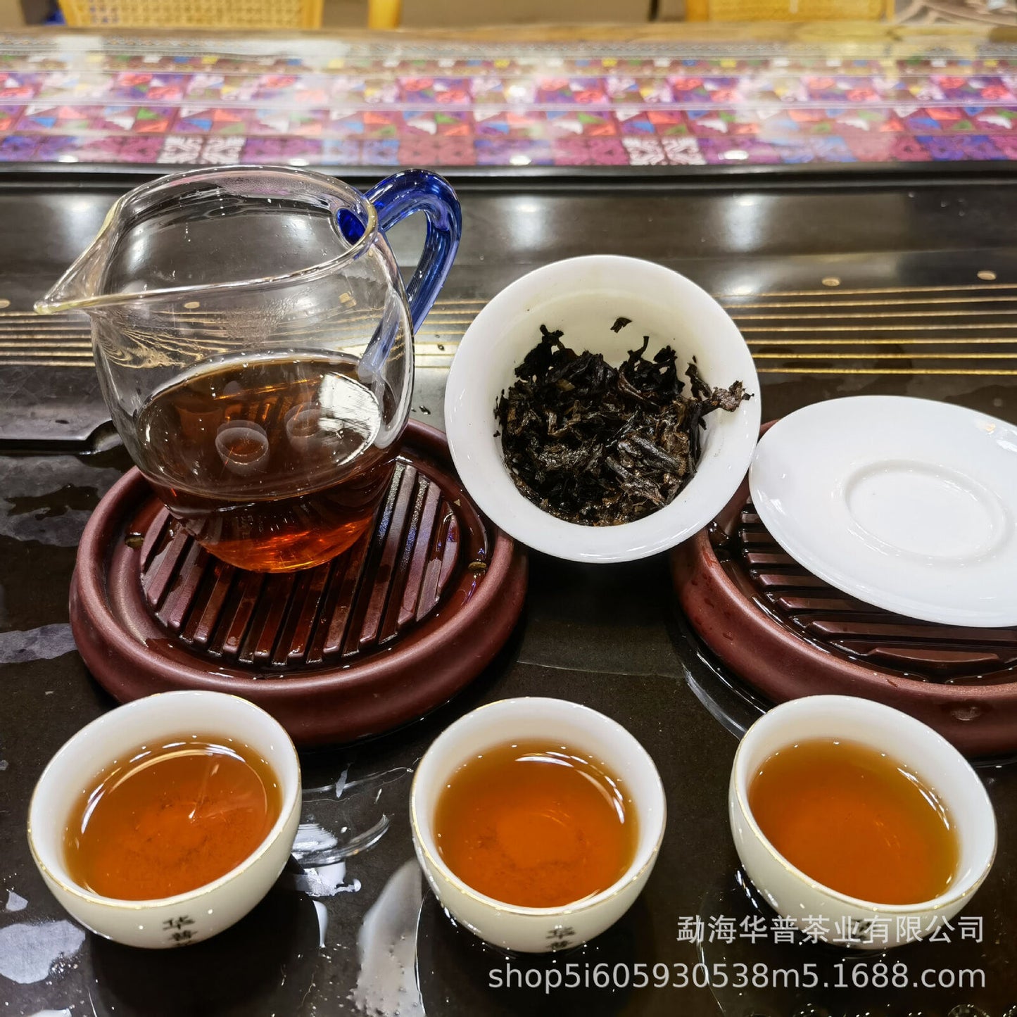 Pu'er Tea Ancient Tree Fermented Ripe Tea Palace 357g Pu'er Ripe Tea Cake