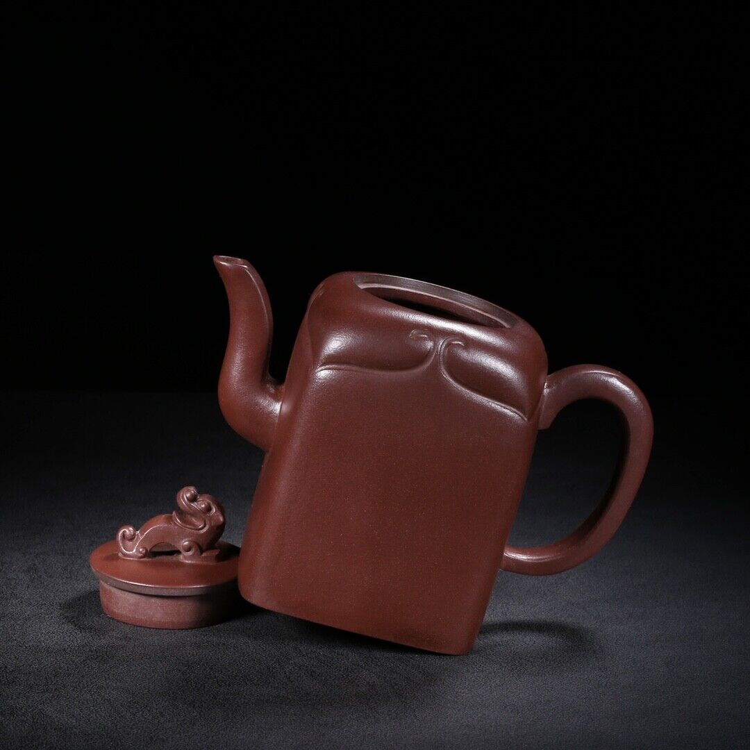 Chinese Yixing Zisha Clay Handmade Exquisite Teapot （ Lingxi）