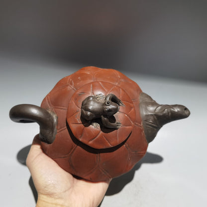 Chinese Yixing Zisha Clay Handmade Exquisite Teapot（：青蛙壶 底款：蒋蓉）