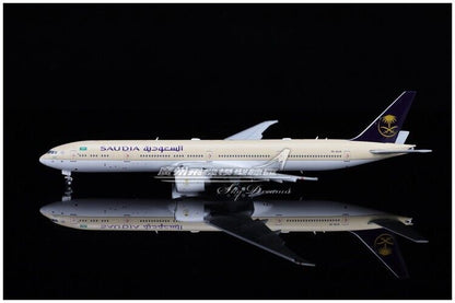 1:400 JC Wings Saudi BOEING 777-300ER Passenger Airplane Flap Down Diecast Model