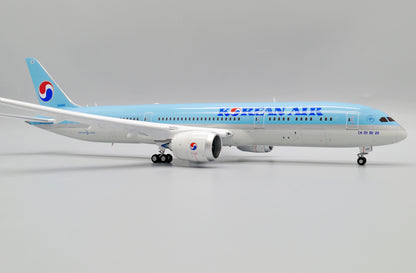 1:200 JC Wings Korean Air Boeing 787-9 HL8345 Passenger Airplane Diecast Model