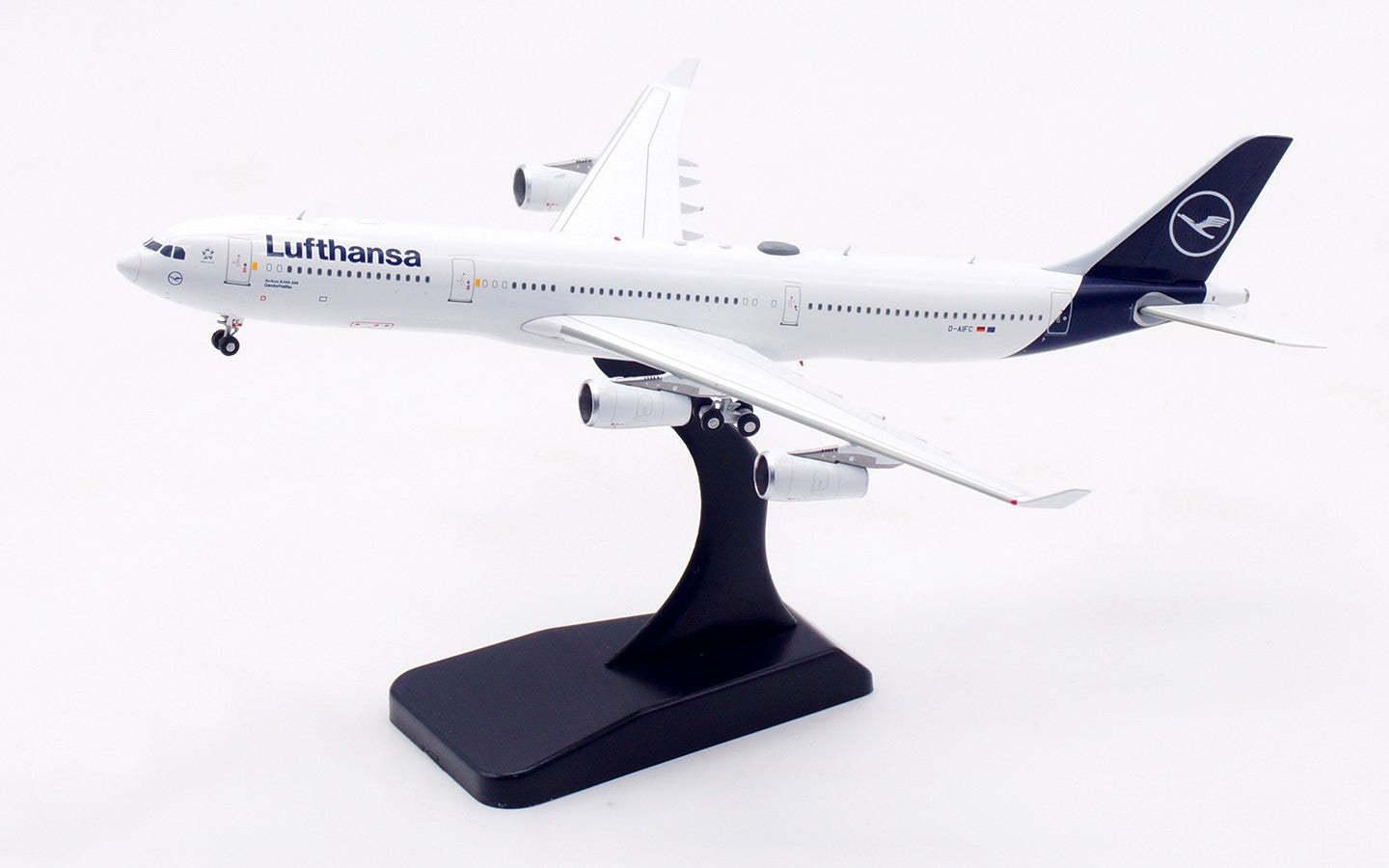 1:400 Aviation Lufthansa AIRBUS A340-300 Passenger Plane Aircraft Diecast Model