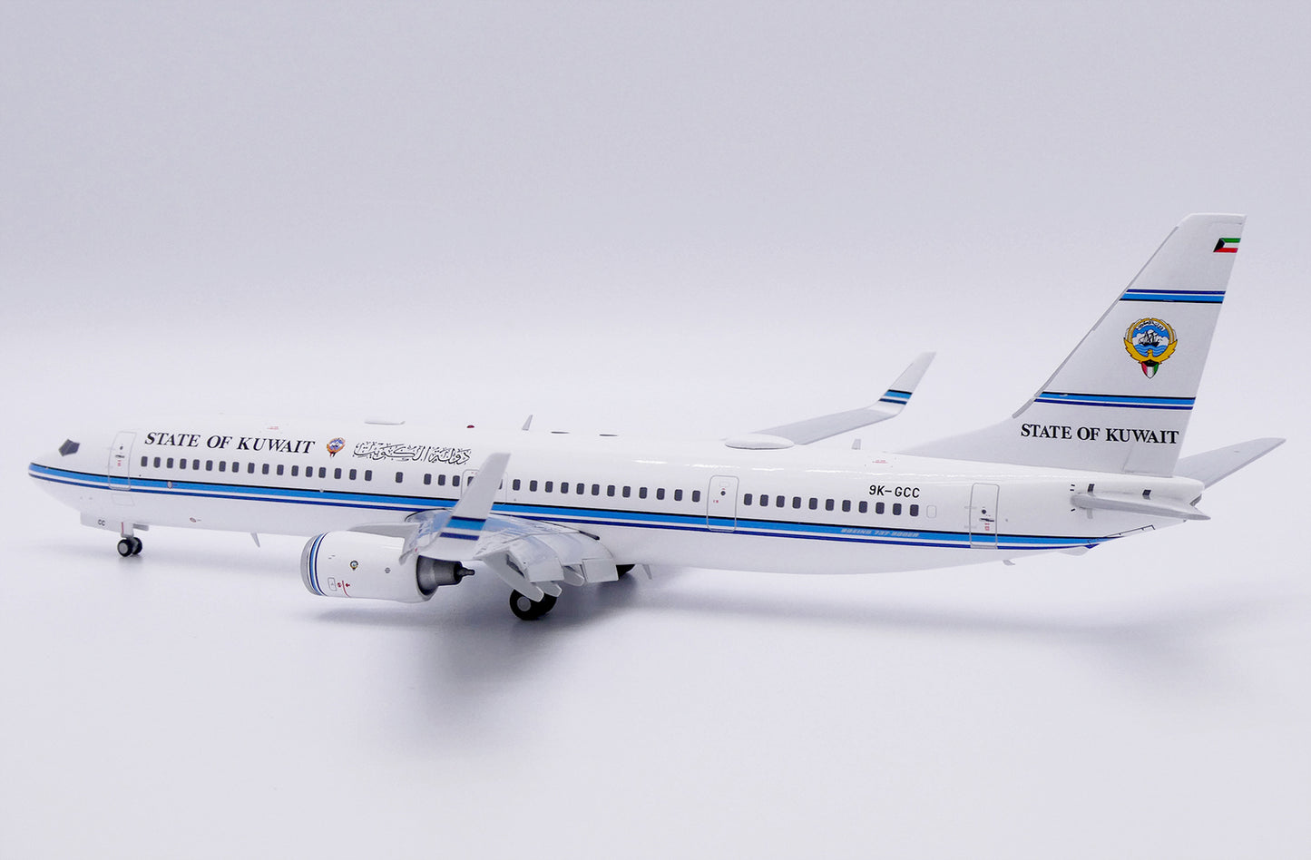 1:200 JC Wings Kuwait Government B737-900ER Airplane Diecast Aircraft Model