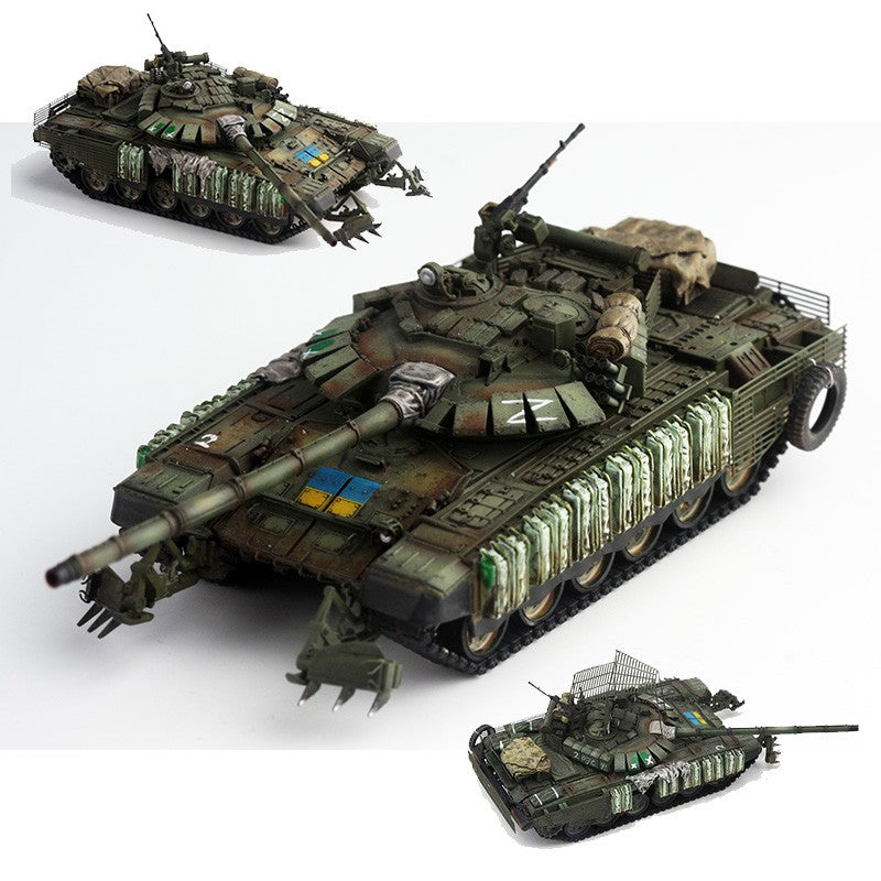 1/72 Ukrainian T-72B3M tank Battle-damaged version Finished product model