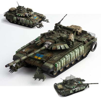 1/72 Ukrainian T-72B3M tank Battle-damaged version Finished product model