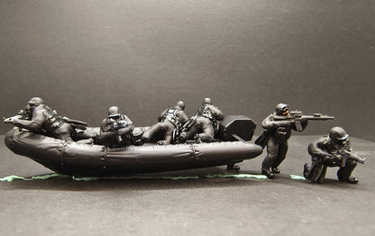 handpainted 1/72 Frogmen reconnaissance Special Forces /with kayaks finished