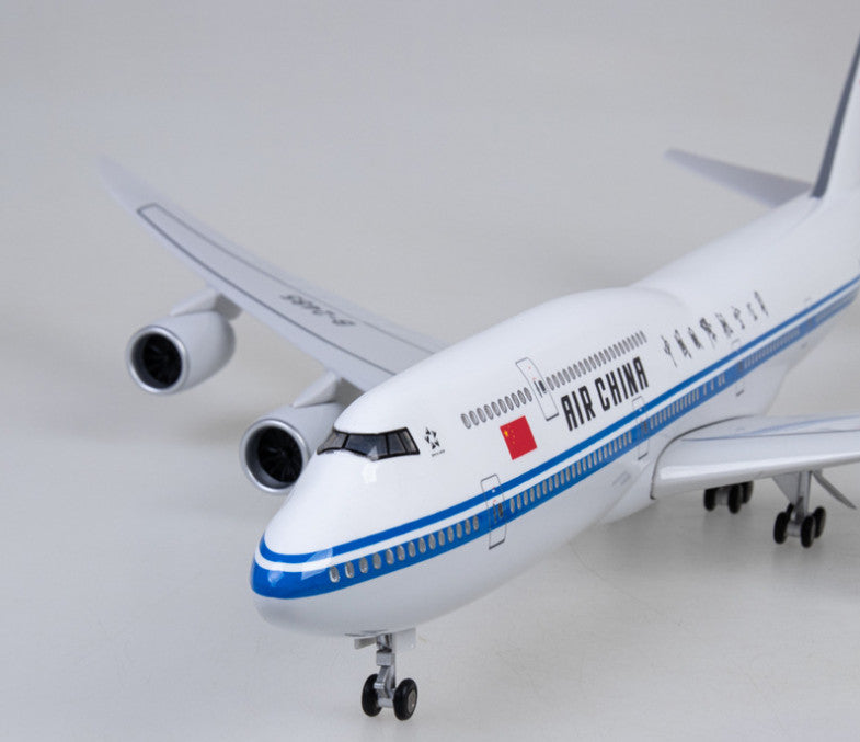 47CM 1:160 AIR CHINA BOEING 747-8 Plane Landing Gears Resin Aircraft Model
