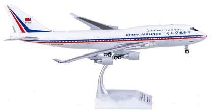 1:200 JC Wings China Airlines Boeing 747-400 Passenger Diecast Airplane Model