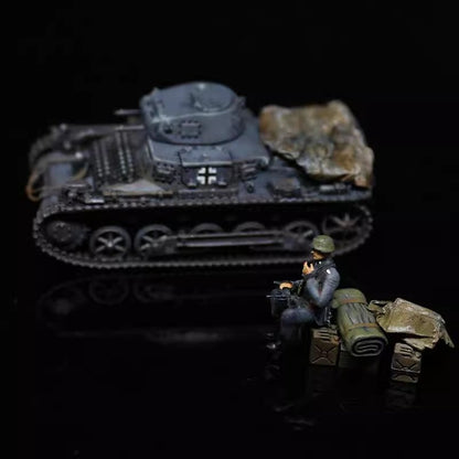 Homemade 1/72 German No.1 Tank Type B Painted Model Static Ornament Toys