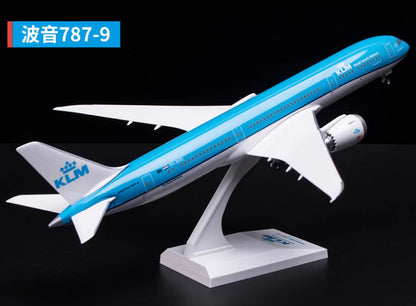 32CM 1:200 Risesoon KLM Boeing 787-9 Passenger Aircraft ABS Plastic Plane Model