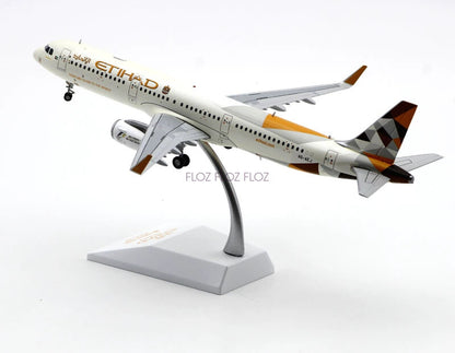 JC Wings Etihad AIRWAYS for Airbus A321 A6-AEJ 1:200 Aircraft Pre-built Model