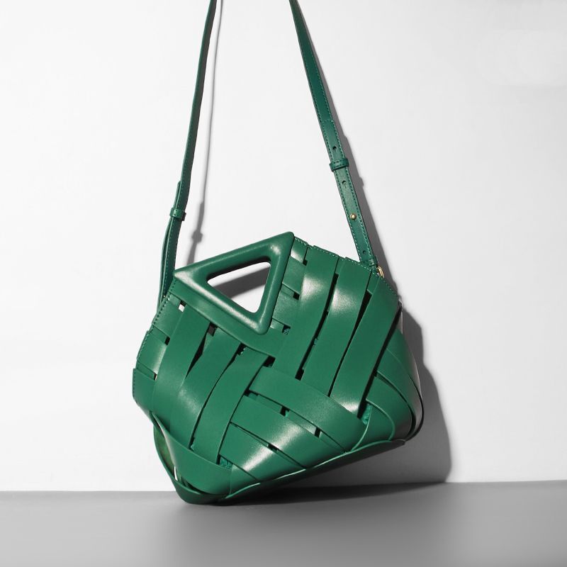 Handbags Purses Triangle Hobos Hollow Out Vegetable Basket Leather Shoulder Bags