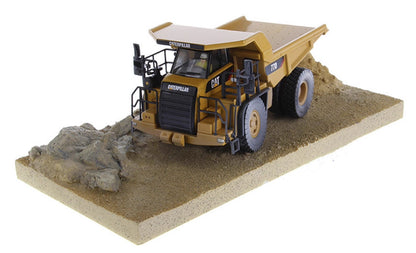 1:50 DM CAT770 Off-Highway Truck Mine Dump Truck Construct Machine Diecast Model