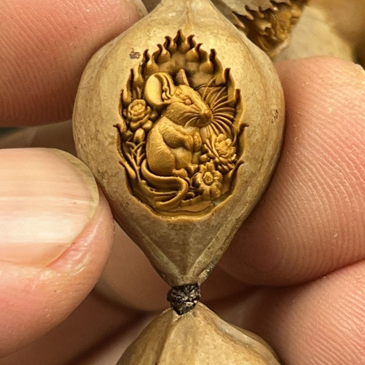 Olive Nut Natural Skin Handmade 12 Zodiac Animals Bracelet Wenwan Jewelry