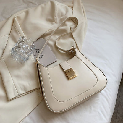 Handbags Synthetic Leather Shoulder Crossbody Bags Half Moon Shape 25*21*6 CM