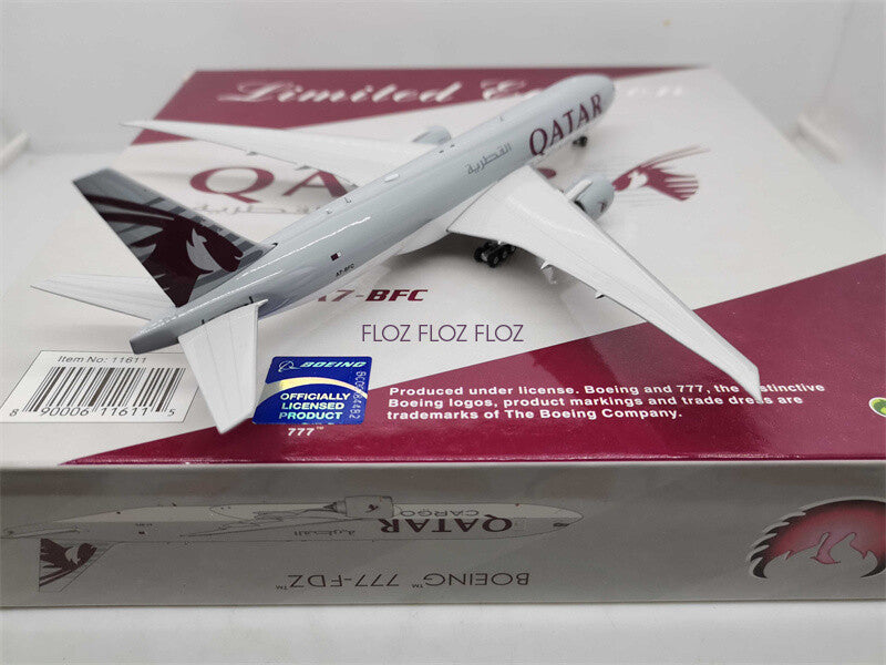 Phoenix Qatar Cargo for Boeing B777-200F A7-BFC LTD 1:400 Plane Pre-built Model