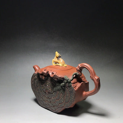 Chinese Yixing Zisha Clay Handmade Exquisite Teapot （福禄寿 底款：汪寅仙）