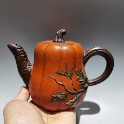 Chinese Yixing Zisha Clay Handmade Exquisite Teapot （高金瓜壶 底款：蒋蓉 )