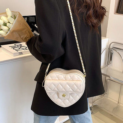 Synthetic Leather Chain Crossbody Bags Heart Shape Handbag Summer Shoulder Purse