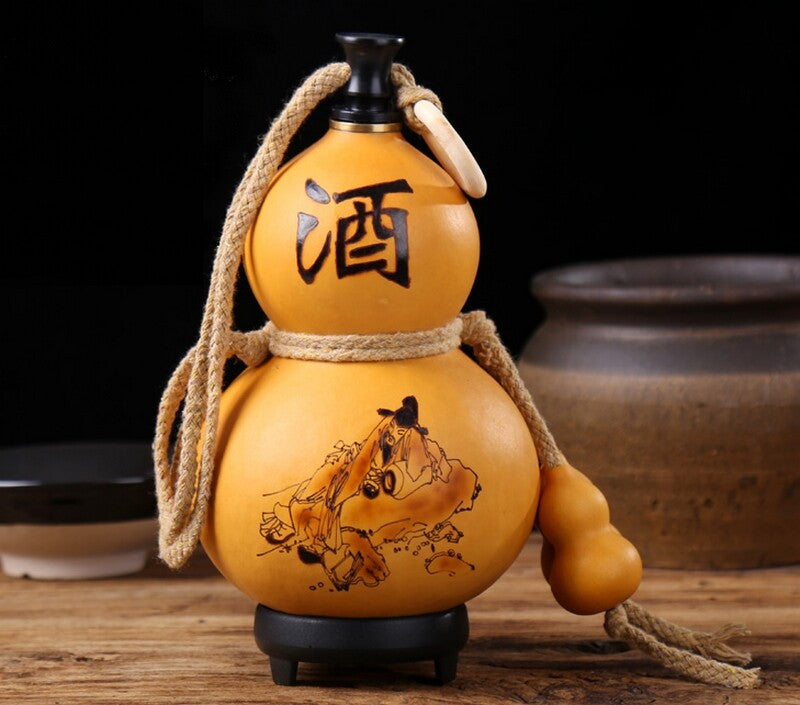 Chinese Natural Wine Gourd Outdoor Portable Water Calabash Engraved Bottle