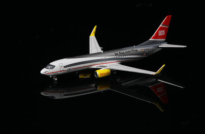 1:400 AeroPolaris TUI Airways Boeing 737-800 Passenger Airplane Diecast Model