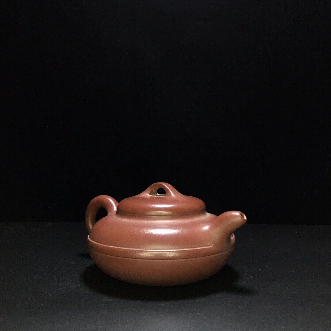 Chinese Yixing Zisha Clay Handmade Exquisite Teapot （线扁 底款：燕亭）