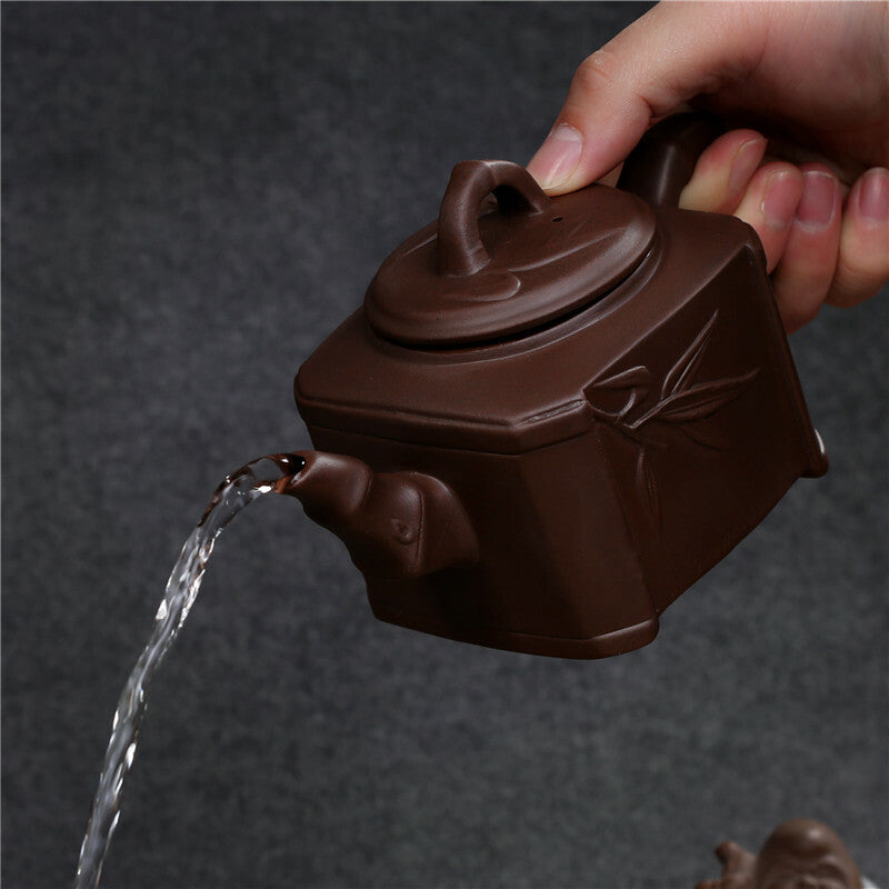 Chinese Yixing Zisha Clay Pottery Bamboo Leaf Auspicious Clay Pot 420Cc Teapot