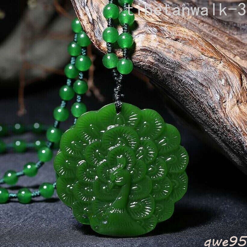 Natural Jade Carving Green Peacock Pendant Necklace