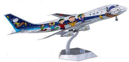 1:200 SQ Wings ANA Boeing 747-100SR JA8139 Passenger Airplane Diecast Model