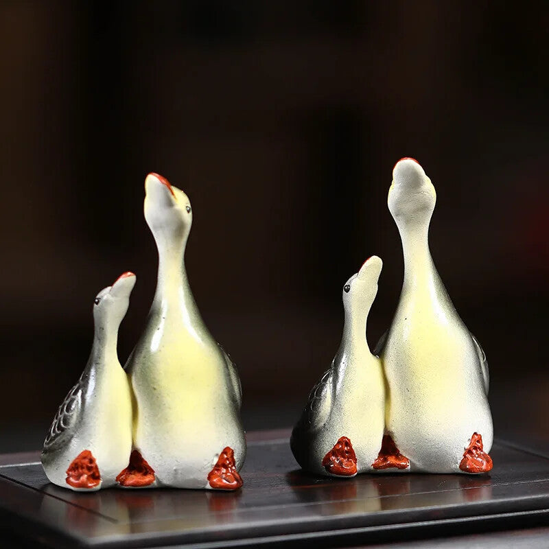 Color-changing Swan Tea Pet Can Be Raised Tea Pet Tea Table Ceramic Change Color