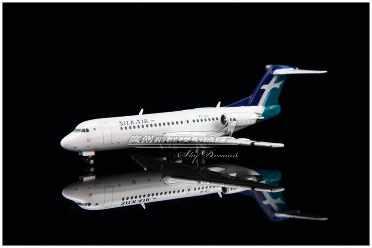 1:400 JC Wings SILK AIR FOKKER FK70 Passenger Airplane Diecast Aircraft Model